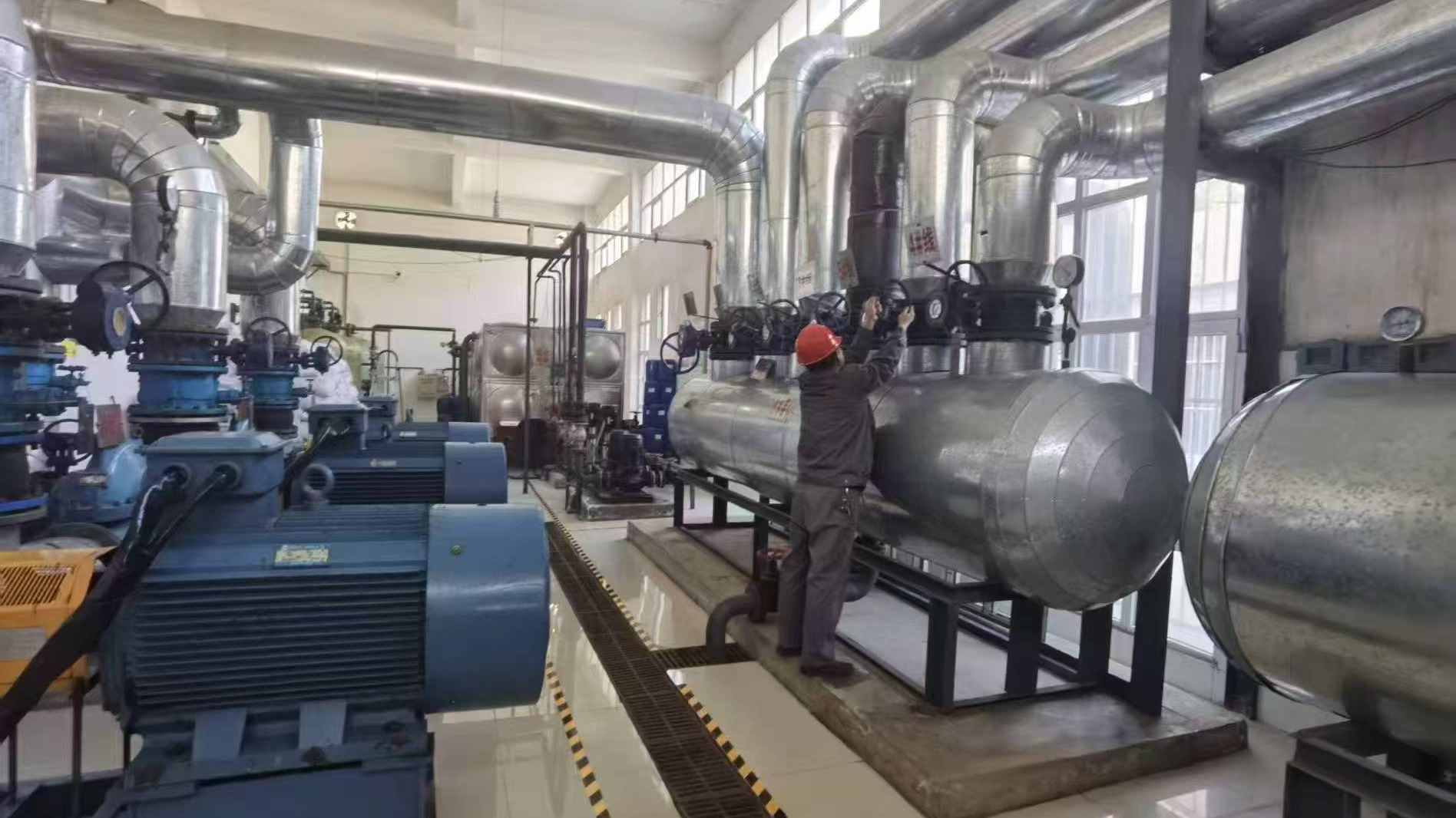 岁寒相伴又一程！学校2024-2025年度供暖圆满收官