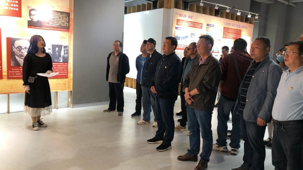 后勤党总支开展参观“石油摇篮 铁人精神”主题展览党日活动
