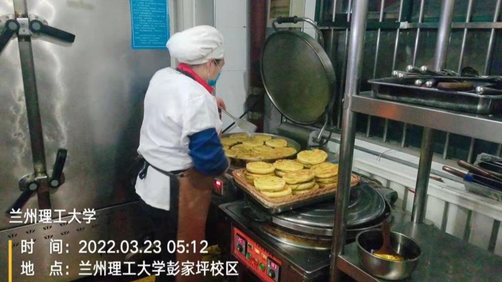 疫情防控期执着坚守的后勤人