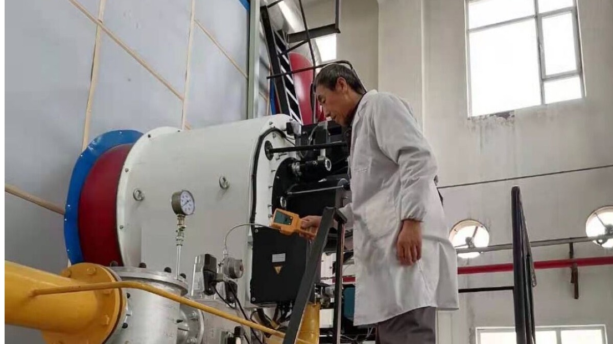 学校2021-2022年度冬季供暖工作圆满完成